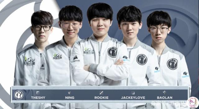 他通过多项 他通过多项